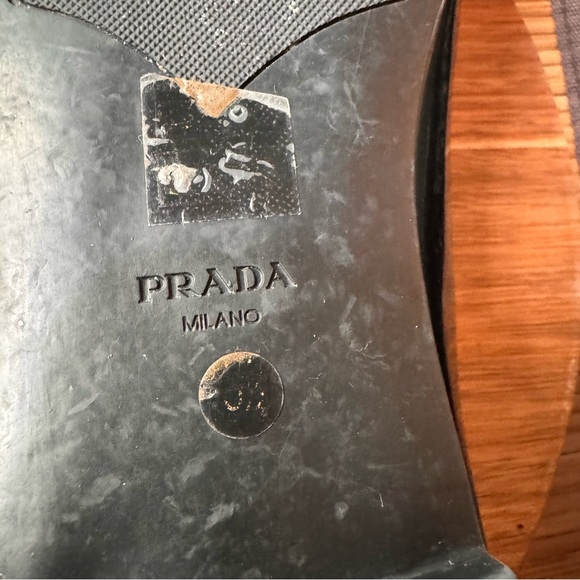 PRADA GENUINE POINT TOE BALLERINA MARYJANE FLAT ITALIAN PATENT LEATHER SZ 6.5❤️ - Picture 10 of 11